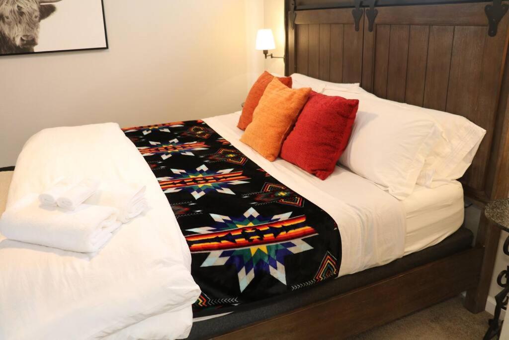 Cowboy Den-Hot Tub-Game Room-Pet Friendly-No Pet Fees! Albuquerque Ngoại thất bức ảnh