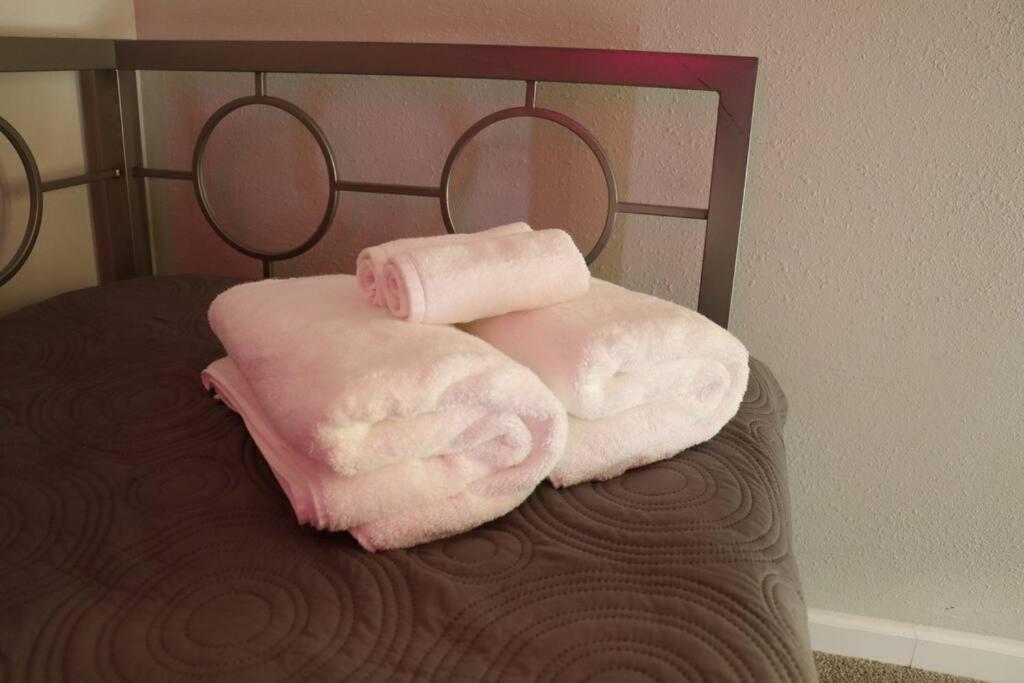 Cowboy Den-Hot Tub-Game Room-Pet Friendly-No Pet Fees! Albuquerque Ngoại thất bức ảnh