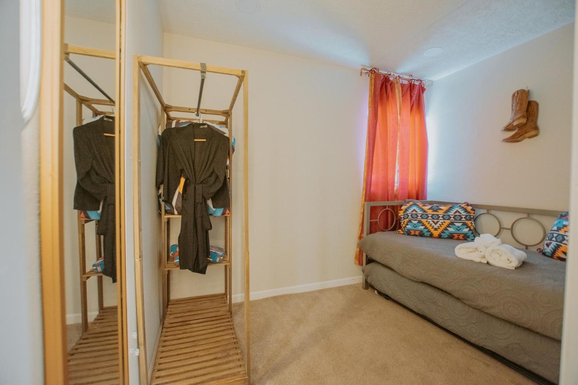 Cowboy Den-Hot Tub-Game Room-Pet Friendly-No Pet Fees! Albuquerque Ngoại thất bức ảnh
